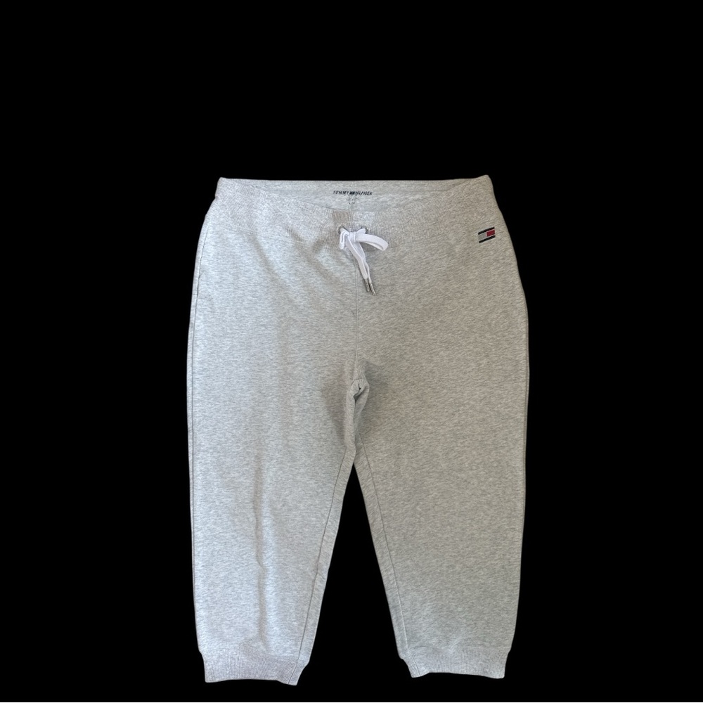 Tommy Hilfiger Light Gray Cropped Joggers NWOT